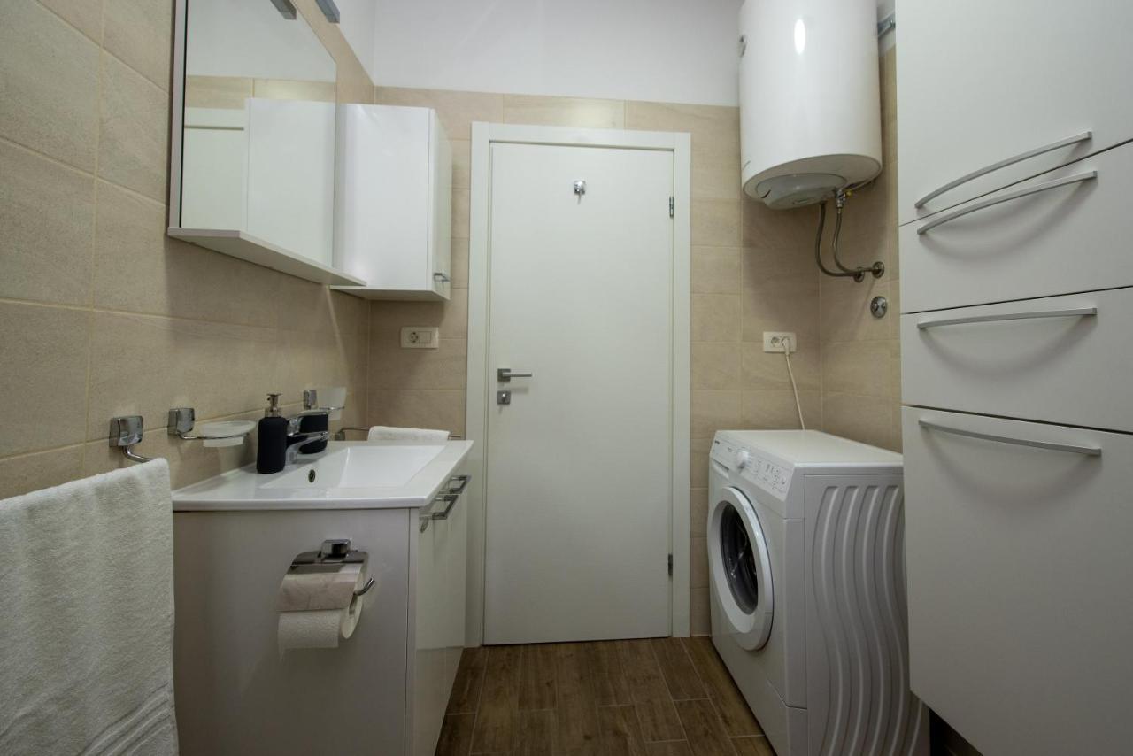 Apartment Miss Tina トロギール エクステリア 写真